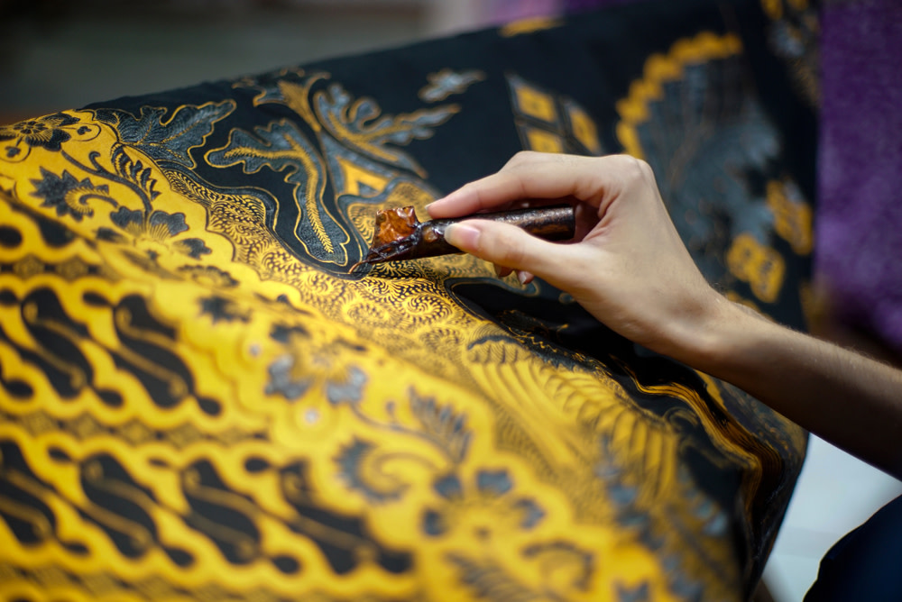 Mengungkap Rahasia Motif Batik Parang: Panduan Lengkap Pembuatan